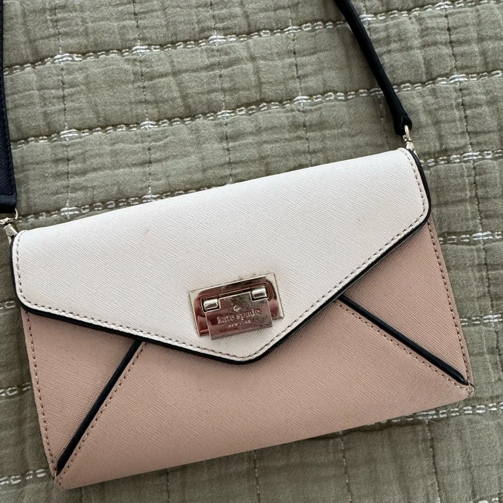kate spade this stylish